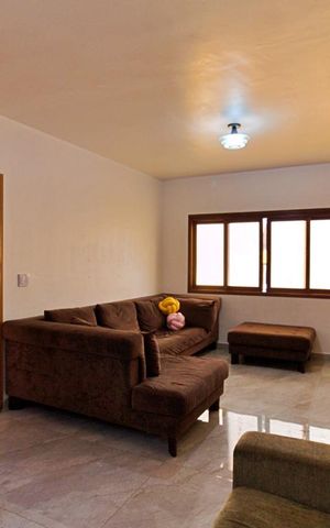 Casa à venda com 315m², 3 quartos e 4 vagas Casa à venda com 315m², 3 quartos e 4 vagasSala