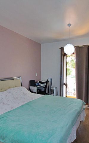 Casa à venda com 315m², 3 quartos e 4 vagas Casa à venda com 315m², 3 quartos e 4 vagasSuíte 2