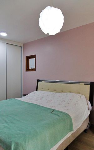 Casa à venda com 315m², 3 quartos e 4 vagas Casa à venda com 315m², 3 quartos e 4 vagasSuíte 2