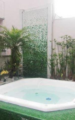 Casa à venda com 580m², 5 quartos e sem vaga Casa à venda com 580m², 5 quartos e sem vagaÁrea Externa