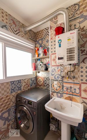 Apartamento à venda com 64m², 2 quartos e 1 vagaÁrea de serviço