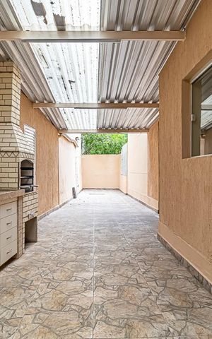 Apartamento à venda com 133m², 3 quartos e sem vaga Apartamento à venda com 133m², 3 quartos e sem vagaÁrea Externa