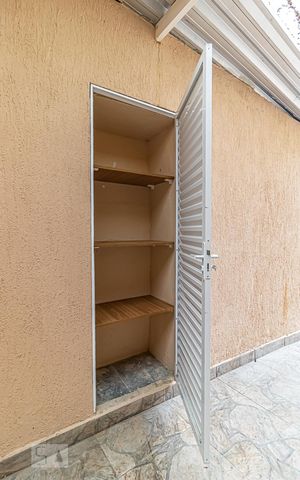 Apartamento à venda com 133m², 3 quartos e sem vaga Apartamento à venda com 133m², 3 quartos e sem vagaÁrea Externa - Armário
