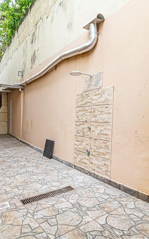Apartamento à venda com 133m², 3 quartos e sem vaga Apartamento à venda com 133m², 3 quartos e sem vagaÁrea Externa