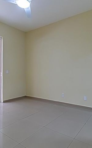Apartamento à venda com 133m², 3 quartos e sem vaga Apartamento à venda com 133m², 3 quartos e sem vagaSala