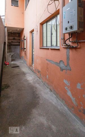 Casa à venda com 60m², 2 quartos e 1 vaga Casa à venda com 60m², 2 quartos e 1 vagaÁrea de Serviço