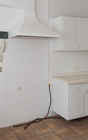 Apartamento para alugar com 163m², 3 quartos e 2 vagas Apartamento para alugar com 163m², 3 quartos e 2 vagasCozinha