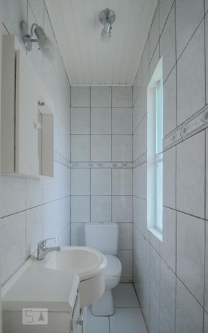 Casa à venda com 400m², 4 quartos e 4 vagas Casa à venda com 400m², 4 quartos e 4 vagasLavabo Sala 3