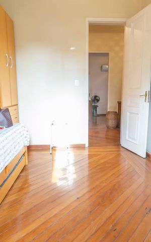 Casa à venda com 210m², 3 quartos e 2 vagasQuarto 2