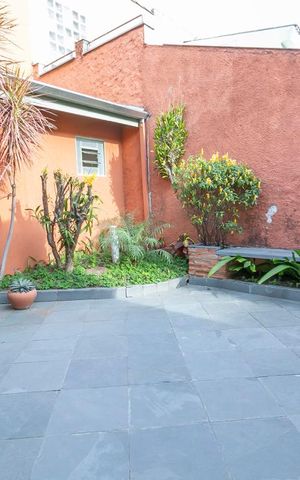 Casa à venda com 210m², 3 quartos e 2 vagasQuintal