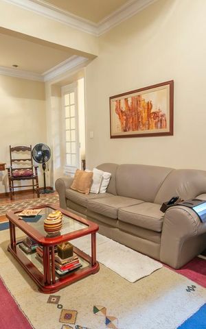 Casa à venda com 210m², 3 quartos e 2 vagasSala de TV