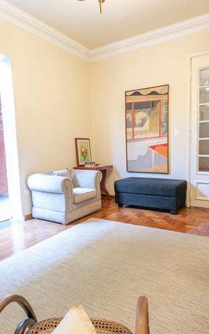 Casa à venda com 210m², 3 quartos e 2 vagasSala de Estar