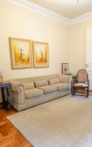 Casa à venda com 210m², 3 quartos e 2 vagasSala de Estar