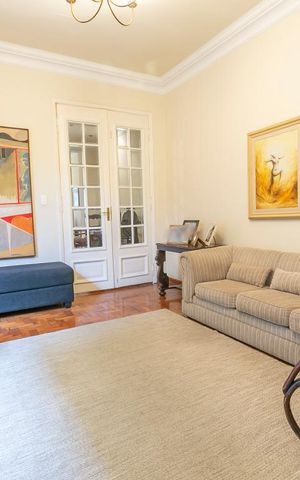 Casa à venda com 210m², 3 quartos e 2 vagasSala de Estar
