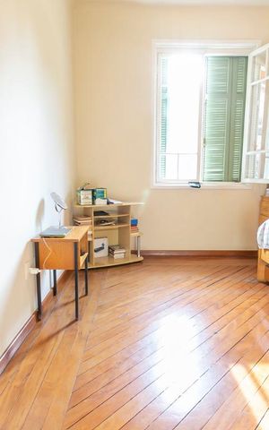 Casa à venda com 210m², 3 quartos e 2 vagasQuarto 2