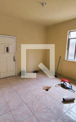 Apartamento à venda com 80m², 2 quartos e sem vagaSala