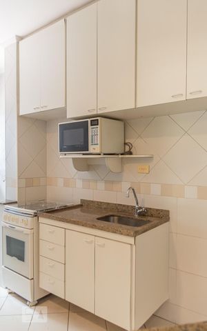 Apartamento para alugar com 41m², 1 quarto e 1 vaga Apartamento para alugar com 41m², 1 quarto e 1 vagaCozinha - Armários