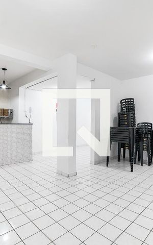 Apartamento à venda com 65m², 3 quartos e 1 vaga Apartamento à venda com 65m², 3 quartos e 1 vagaÁrea comum - Salão de festas