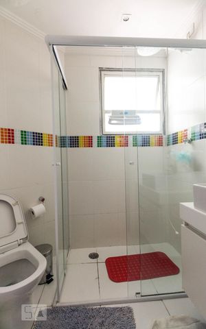 Apartamento à venda com 80m², 2 quartos e 1 vaga Apartamento à venda com 80m², 2 quartos e 1 vagaBanheiro