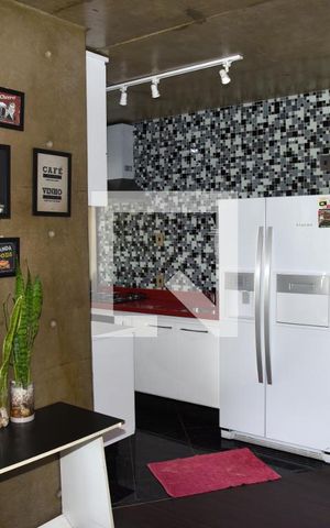 Apartamento para alugar com 70m², 2 quartos e 2 vagasCozinha