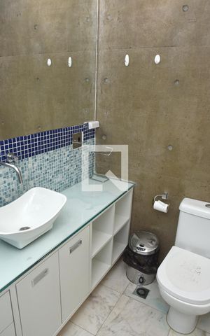Apartamento para alugar com 70m², 2 quartos e 2 vagasBanheiro