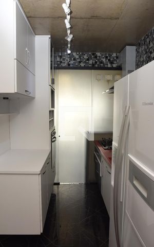 Apartamento para alugar com 70m², 2 quartos e 2 vagasCozinha
