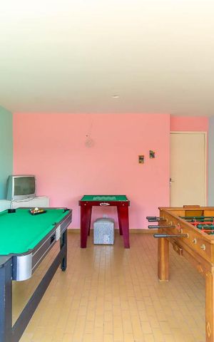 Apartamento à venda com 90m², 2 quartos e 1 vaga Apartamento à venda com 90m², 2 quartos e 1 vagaSala de Jogos