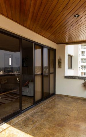 Apartamento à venda com 280m², 4 quartos e 3 vagasvaranda