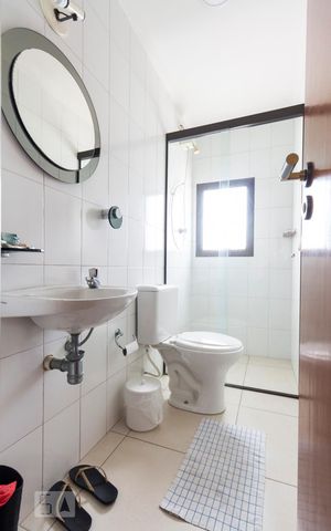 Apartamento à venda com 280m², 4 quartos e 3 vagasBanheiro de Serviço