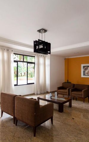 Apartamento à venda com 280m², 4 quartos e 3 vagasHall social