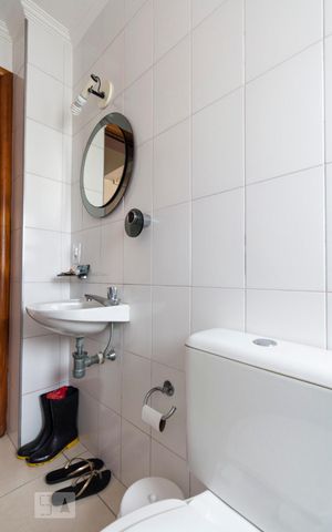 Apartamento à venda com 280m², 4 quartos e 3 vagasBanheiro de Serviço