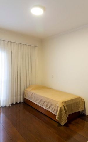 Apartamento à venda com 280m², 4 quartos e 3 vagasQuarto 1