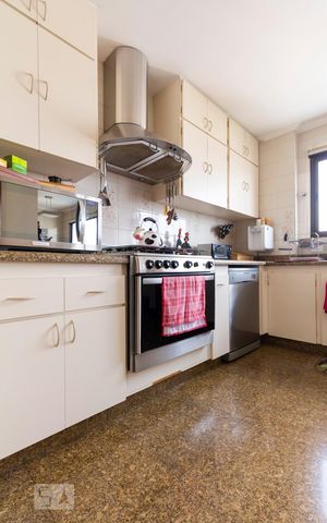 Apartamento à venda com 280m², 4 quartos e 3 vagasCozinha