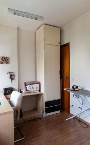 Apartamento à venda com 280m², 4 quartos e 3 vagasQuarto de Serviço