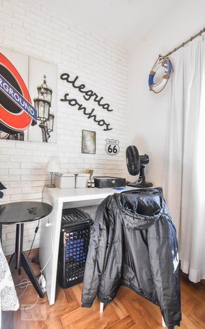 Casa à venda com 209m², 4 quartos e 2 vagas Casa à venda com 209m², 4 quartos e 2 vagasQuarto 03