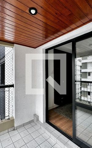 Apartamento para alugar com 70m², 2 quartos e 1 vaga Apartamento para alugar com 70m², 2 quartos e 1 vagaSacada Sala