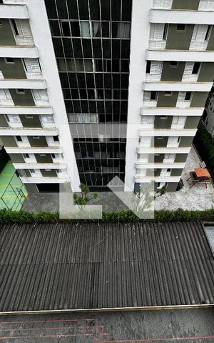 Apartamento para alugar com 70m², 2 quartos e 1 vaga Apartamento para alugar com 70m², 2 quartos e 1 vagaVista Sacada Sala