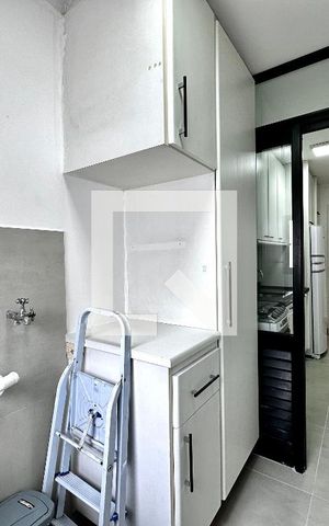 Apartamento para alugar com 70m², 2 quartos e 1 vaga Apartamento para alugar com 70m², 2 quartos e 1 vagaÁrea de Serviço