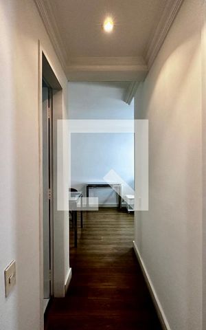 Apartamento para alugar com 70m², 2 quartos e 1 vaga Apartamento para alugar com 70m², 2 quartos e 1 vagaCorredor Quartos