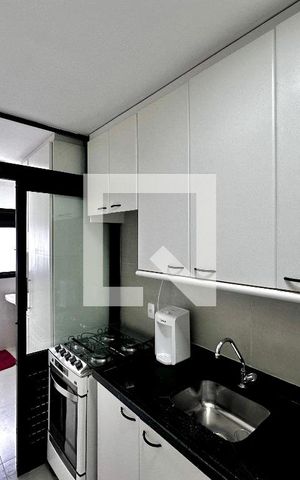 Apartamento para alugar com 70m², 2 quartos e 1 vaga Apartamento para alugar com 70m², 2 quartos e 1 vagaCozinha