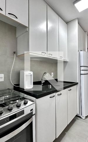 Apartamento para alugar com 70m², 2 quartos e 1 vaga Apartamento para alugar com 70m², 2 quartos e 1 vagaCozinha
