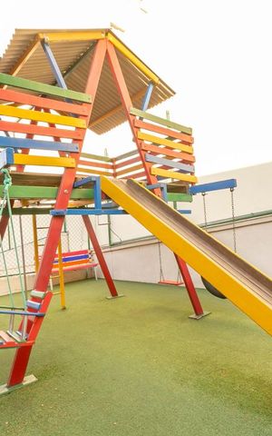Apartamento à venda com 75m², 3 quartos e 1 vagaÁrea Comum - Playground