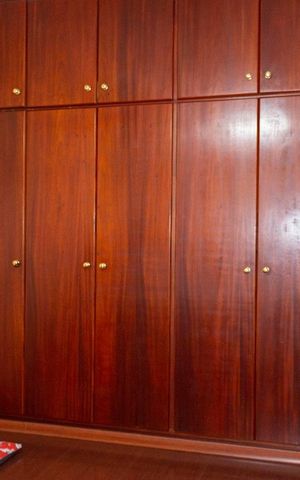 Casa à venda com 200m², 3 quartos e 4 vagasArmário da suíte