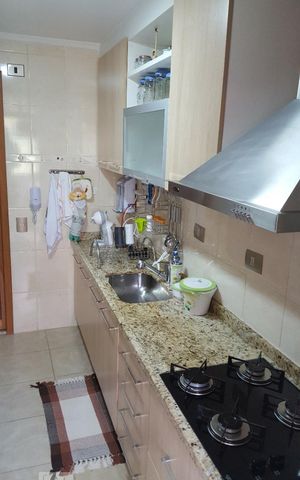 Apartamento à venda com 56m², 2 quartos e 1 vaga Apartamento à venda com 56m², 2 quartos e 1 vagaCozinha