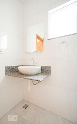 Apartamento para alugar com 35m², 1 quarto e sem vaga Apartamento para alugar com 35m², 1 quarto e sem vagaBanheiro
