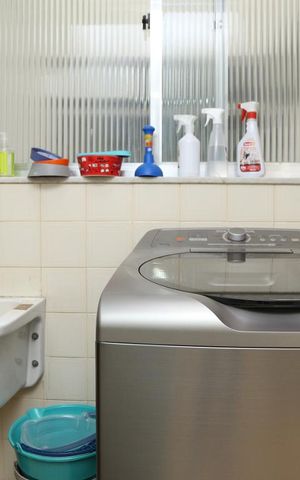 Apartamento à venda com 93m², 2 quartos e 1 vagaÁrea de Serviço