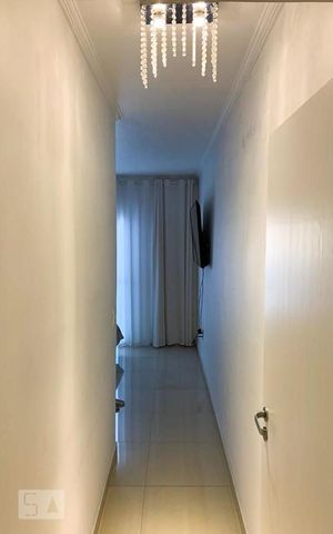 Casa à venda com 350m², 4 quartos e 5 vagasCorredor