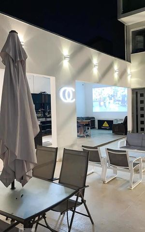 Casa à venda com 350m², 4 quartos e 5 vagasVaranda Gourmet