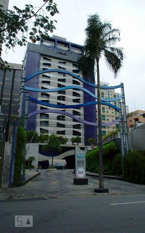 Studio à venda com 46m², 1 quarto e 1 vaga Studio à venda com 46m², 1 quarto e 1 vagaFachada