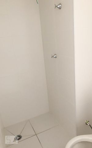 Apartamento à venda com 27m², 1 quarto e sem vagaBanheiro